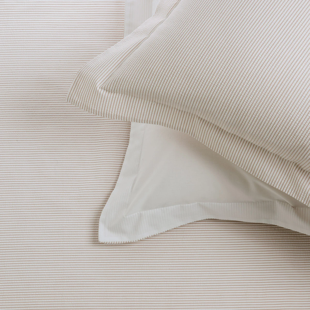 White/Natural Seersucker Stripe Superking Duvet Cover 9 White/Natural Seersucker Stripe Superking Duvet Cover - Image 9