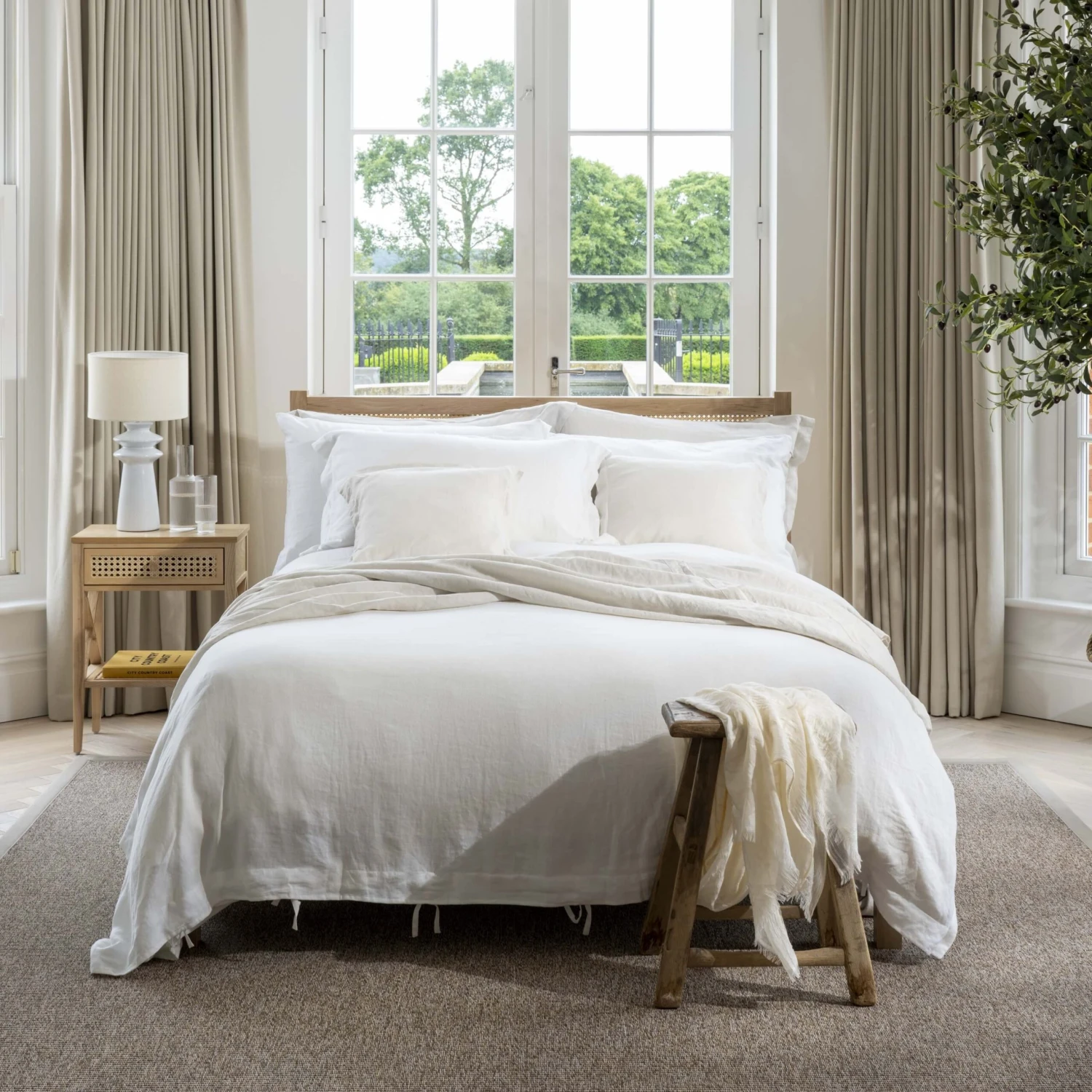 White French Linen Double Duvet Cover 11 White French Linen Double Duvet Cover - Image 11