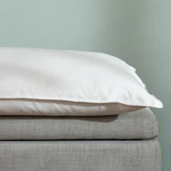 Pure Silk Standard Pillow - Medium/Firm -Bedding Sales Store additional2 44 1 scaled