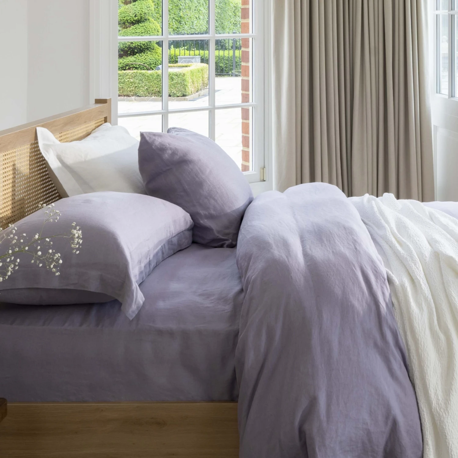 Lavender French Linen Superking 40cm Fitted Sheet 9 Lavender French Linen Superking 40cm Fitted Sheet - Image 9