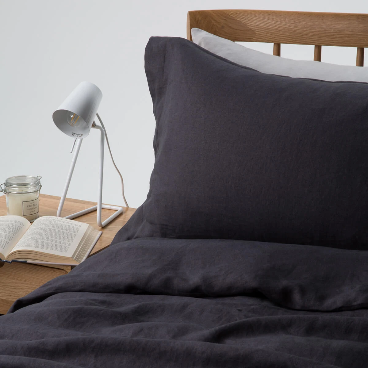 Midnight Grey French Linen Superking Flat Sheet 10 Midnight Grey French Linen Superking Flat Sheet - Image 10