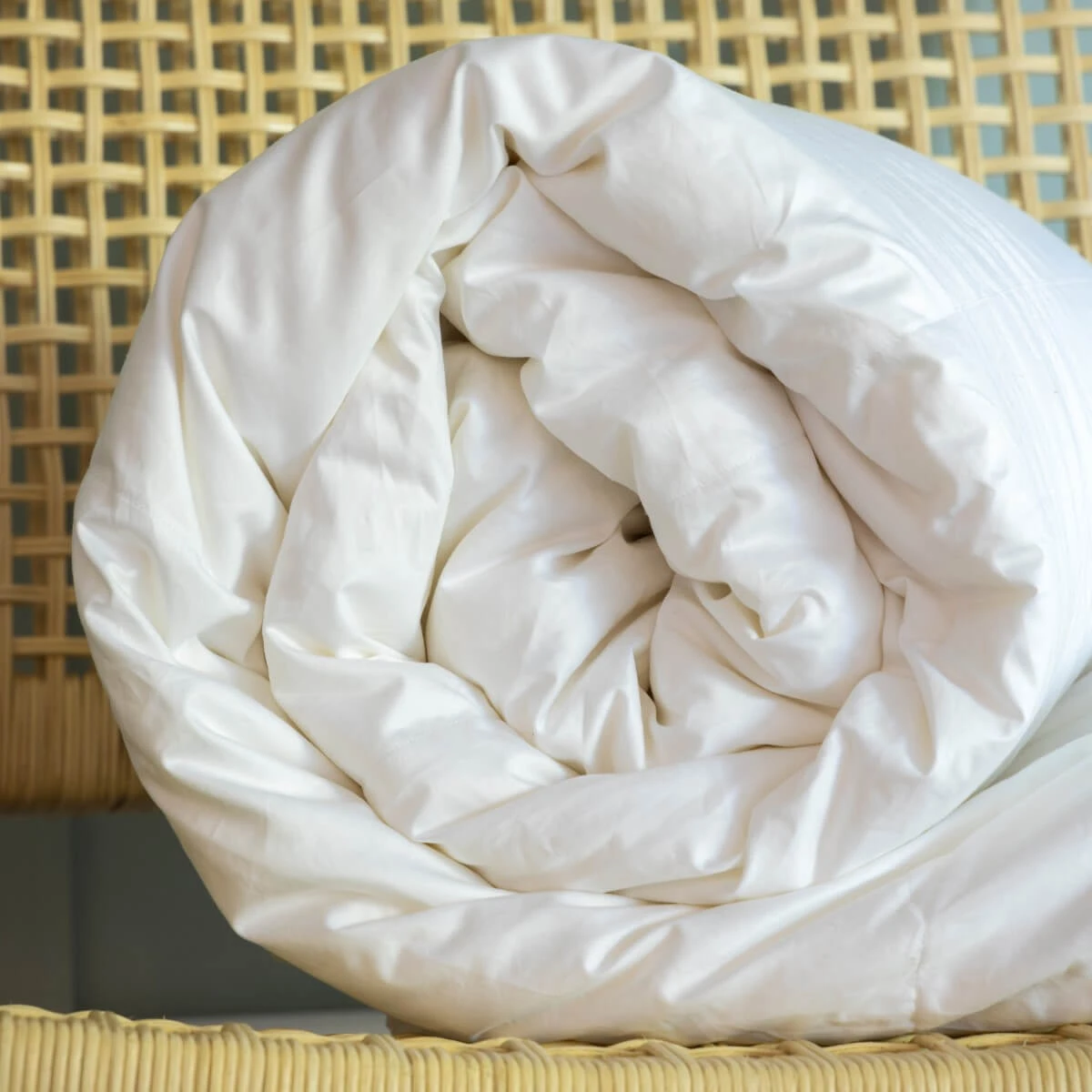 13.5 Tog 100% Canadian Goose Down Double Duvet 3 13.5 Tog 100% Canadian Goose Down Double Duvet - Image 3