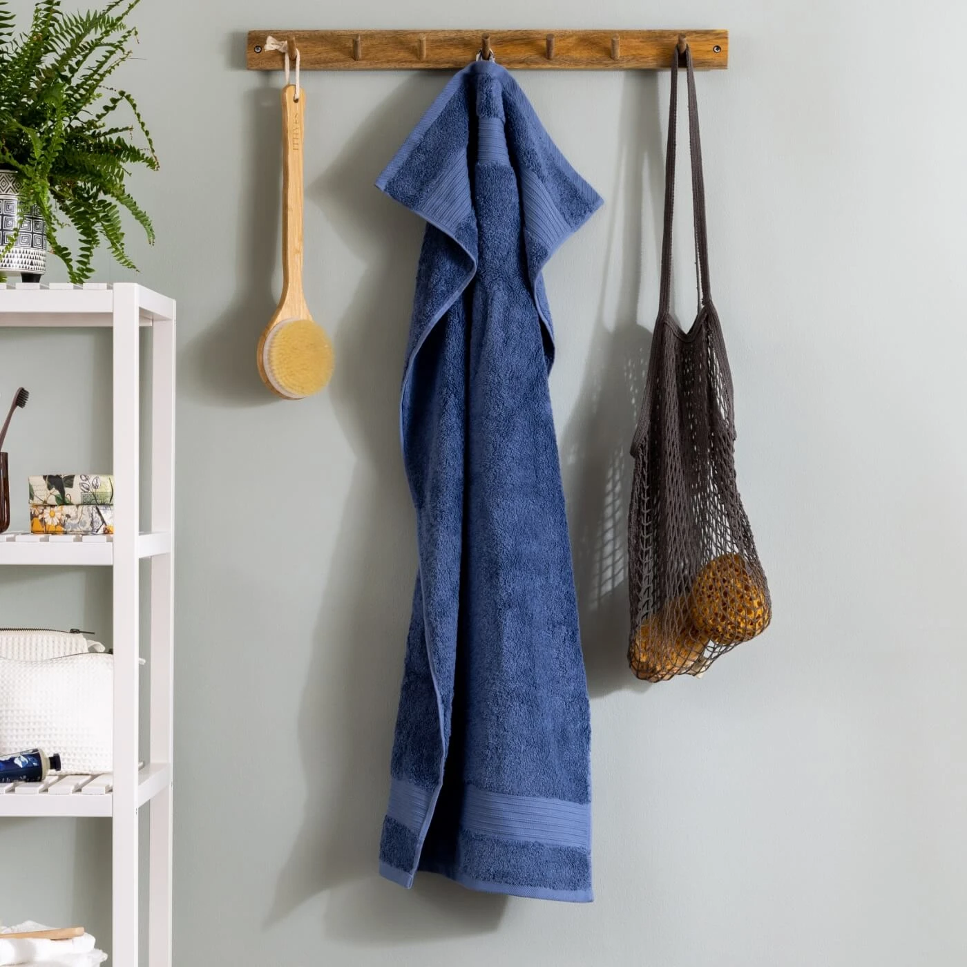 Dusky Blue Egyptian Cotton Bath Sheet Multipack - Set Of 4 4 Dusky Blue Egyptian Cotton Bath Sheet Multipack - Set Of 4 - Image 4