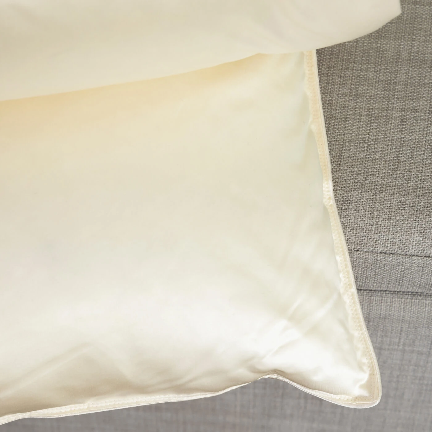 Eiderdown King Duvet 9 Tog 9 Eiderdown King Duvet 9 Tog - Image 9